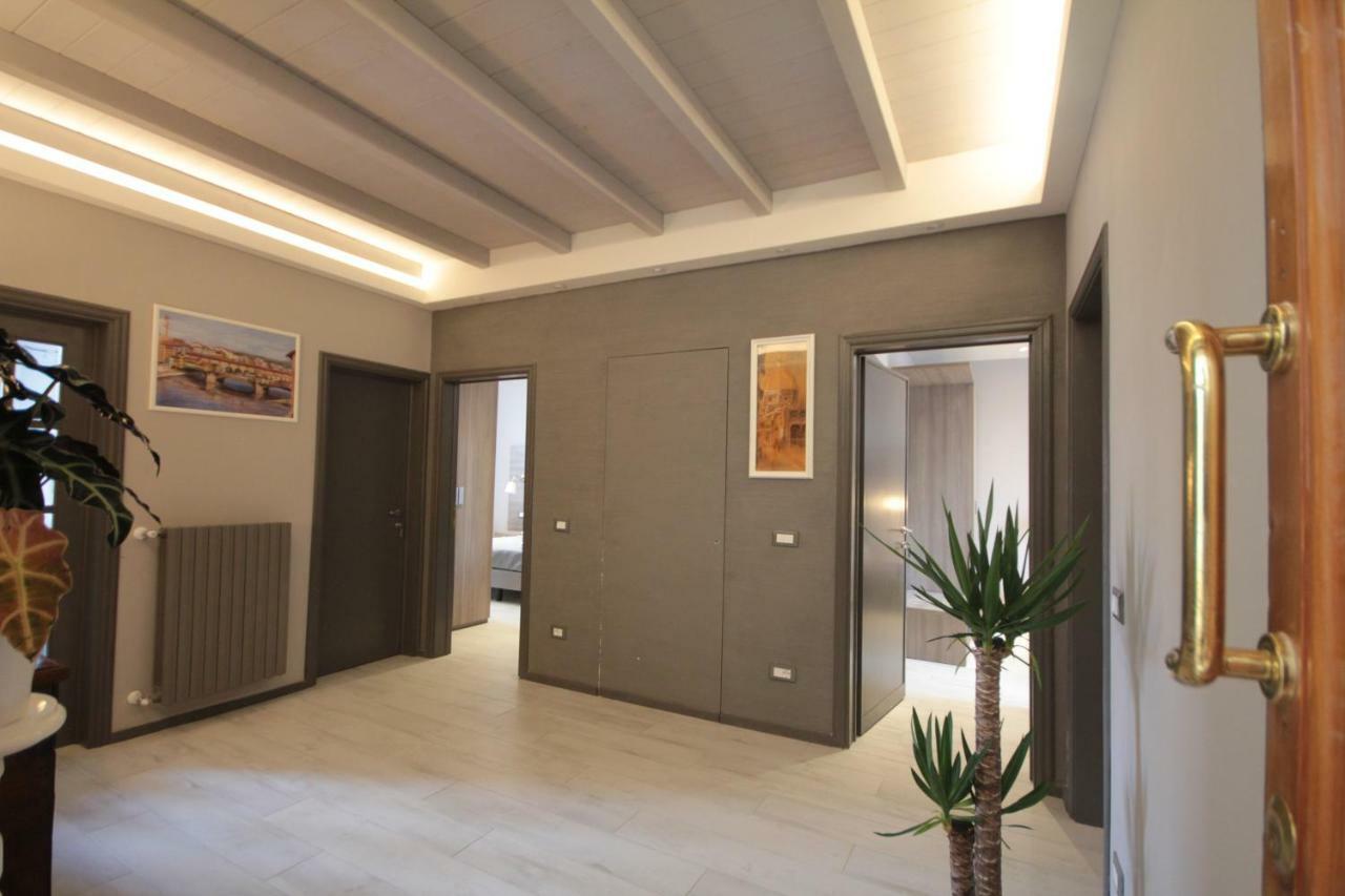 Eda Grey Apartment Florenţa Exterior foto